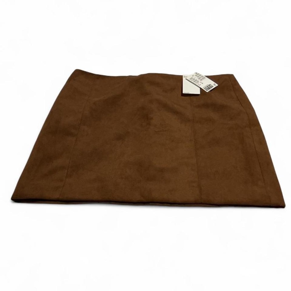 NWT Brown suede mini skirt with zipper back closure #boho #brownskirt‎ #western